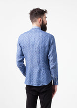 Load image into Gallery viewer, Linen Button Up in Blue Diamond