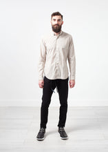 Load image into Gallery viewer, Patterned Button Up in Beige