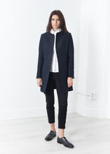 Load image into Gallery viewer, Tessuto Jacket in Navy