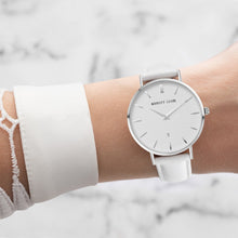 Load image into Gallery viewer, White Dove Leather Kensington 34 (Silver)